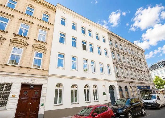Ruhiges Für 4 I Tram 43 Zur Innenstadt Apartment *