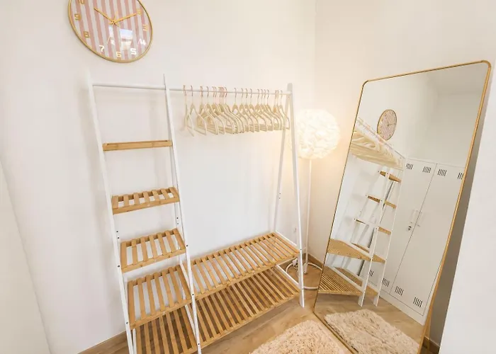 Apartment Ruhiges Für 4 I Tram 43 Zur Innenstadt *